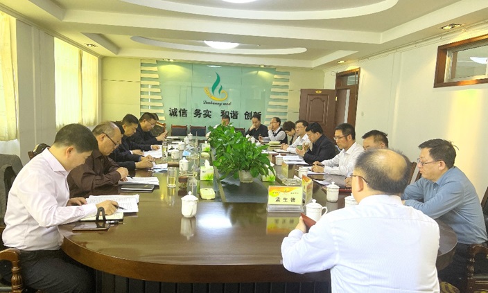 市委常委、副市長張秀林到敦煌種業(yè)調研